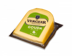 Gouda cheese wedges vacuum